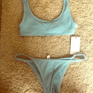 Unworn Fox Swim Bikini 💙